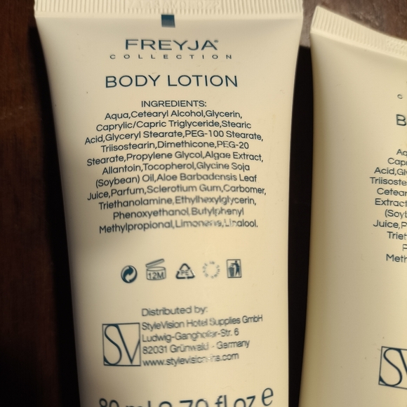 Freyja Bath Set - 5 - Picture 7 of 7